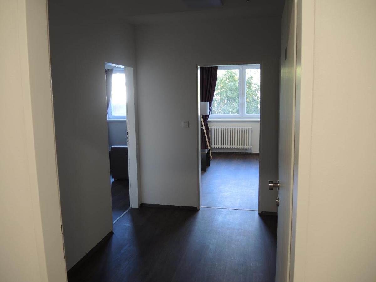 Hotel Garni Vsb Ostrava Bagian luar foto