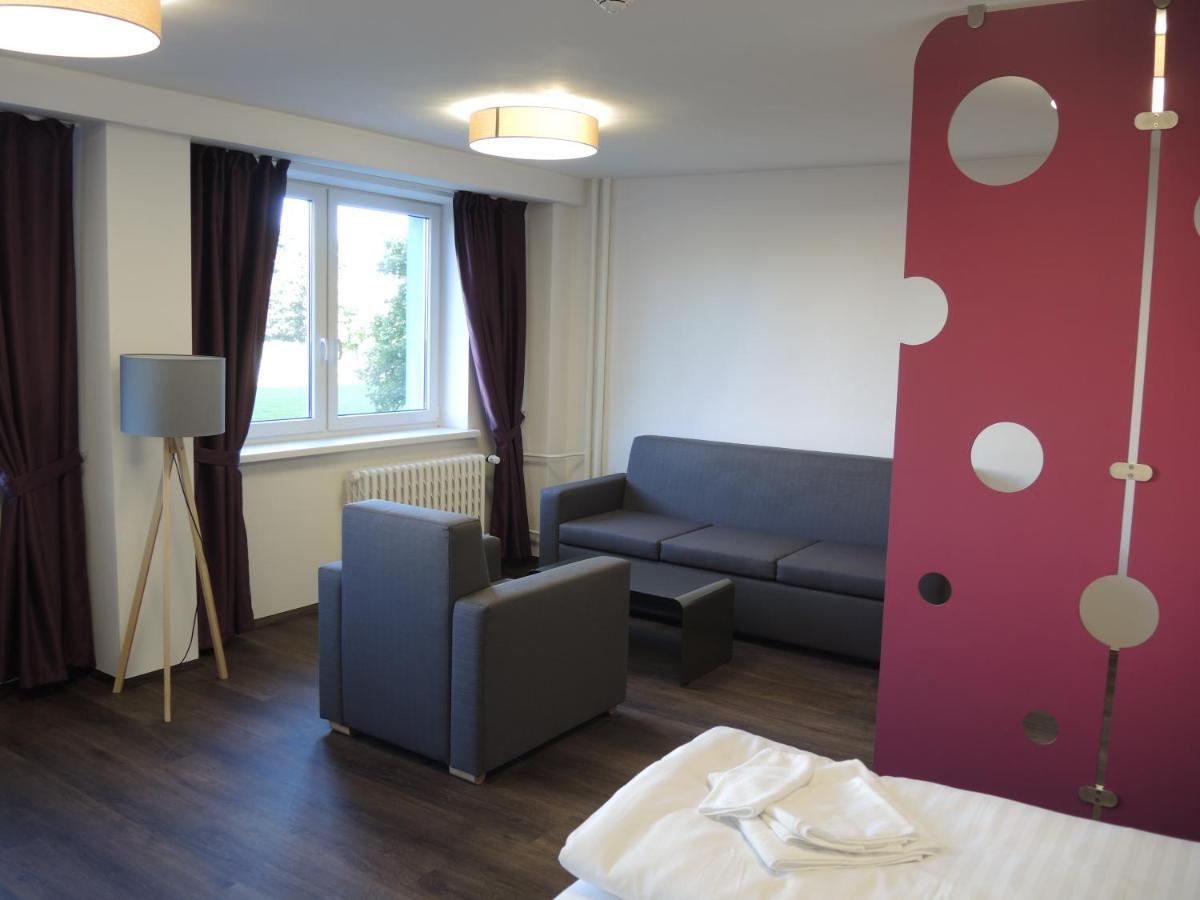 Hotel Garni Vsb Ostrava Bagian luar foto
