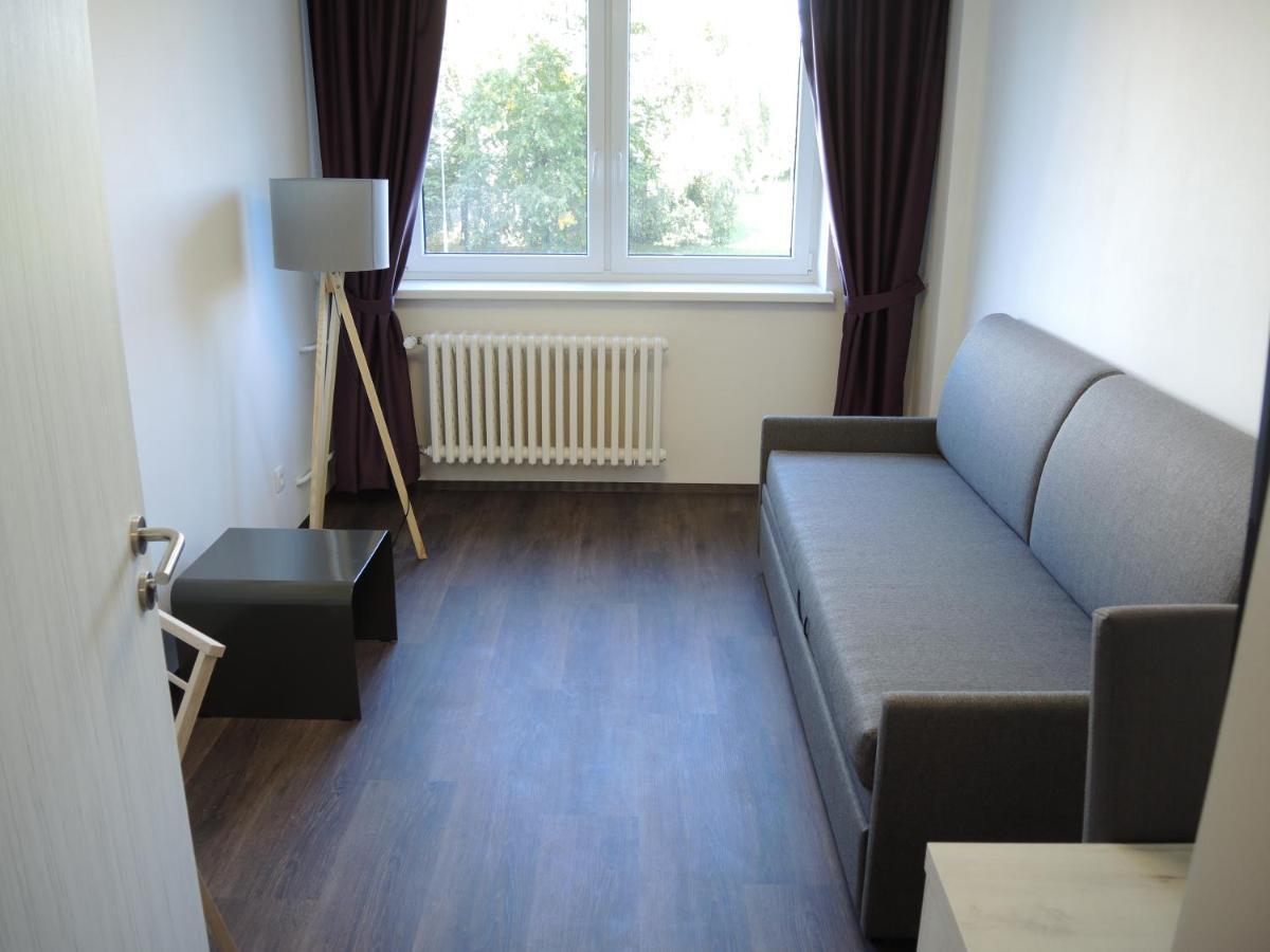 Hotel Garni Vsb Ostrava Bagian luar foto