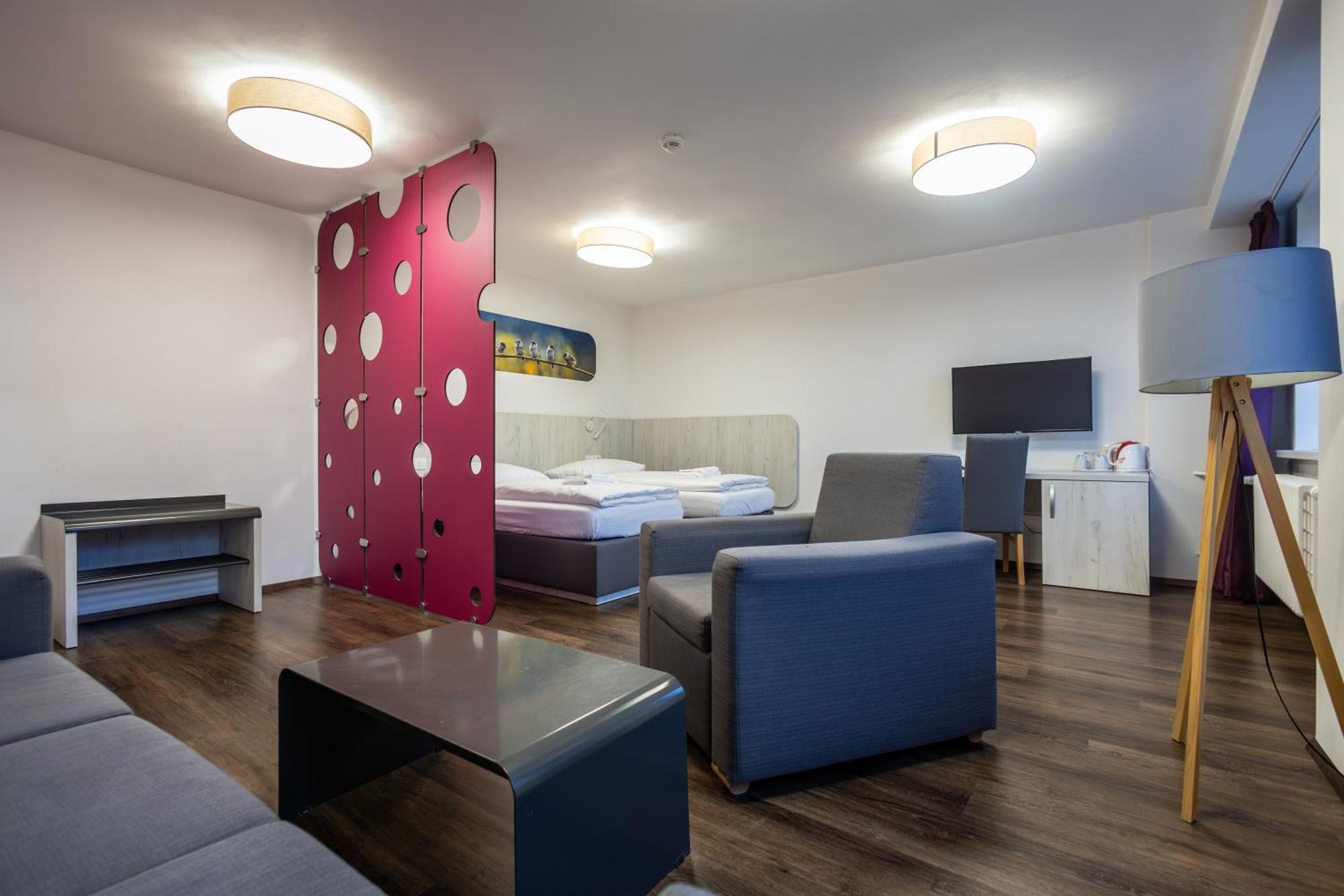 Hotel Garni Vsb Ostrava Bagian luar foto
